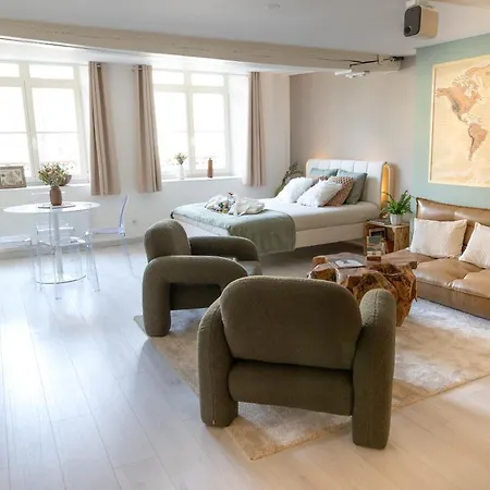 O Pied Du Chateau Apartment *